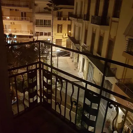 Hostel At Center Ηράκλειο Κρήτης